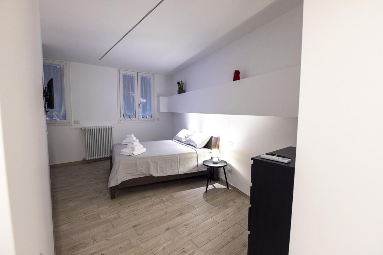 Loft La Sedia Rossa - Centro Storico Milão Exterior foto