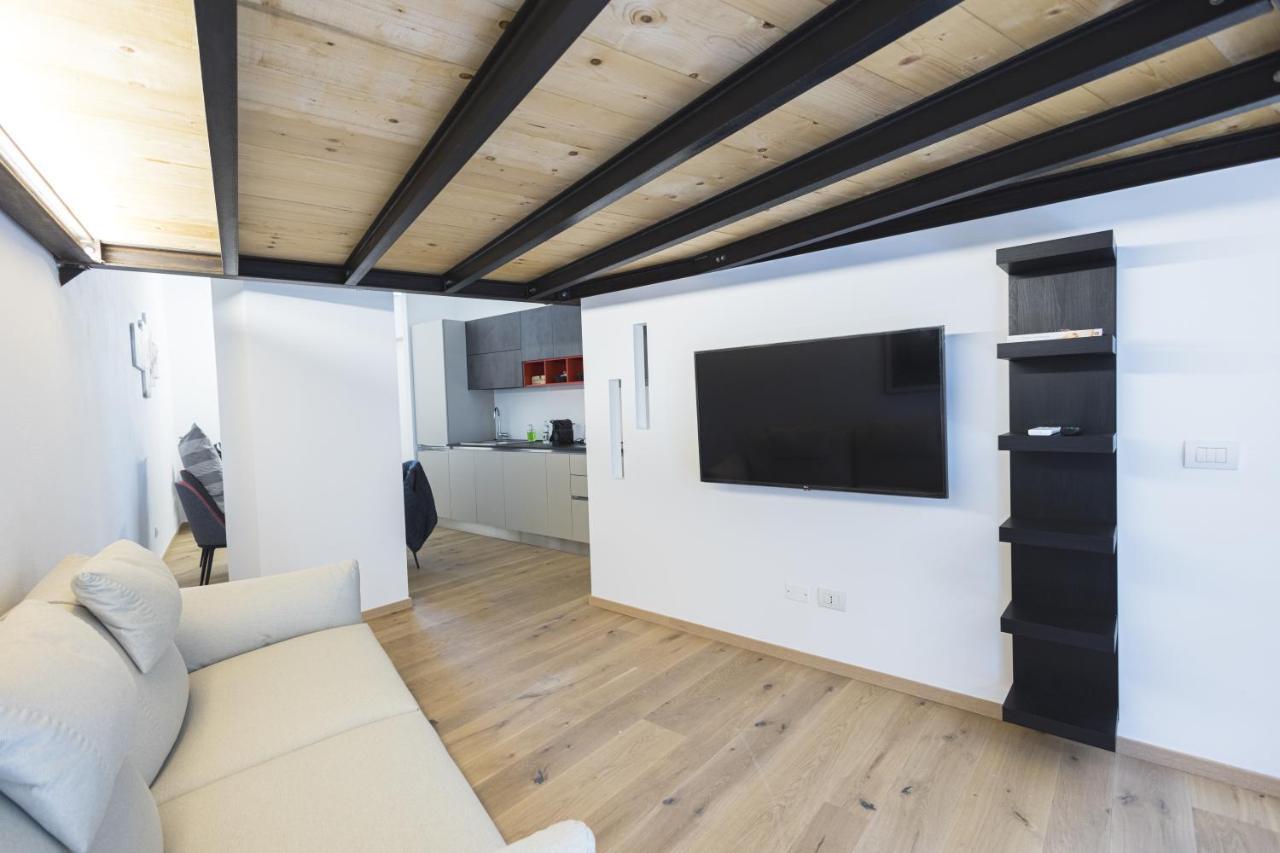 Loft La Sedia Rossa - Centro Storico Milão Exterior foto